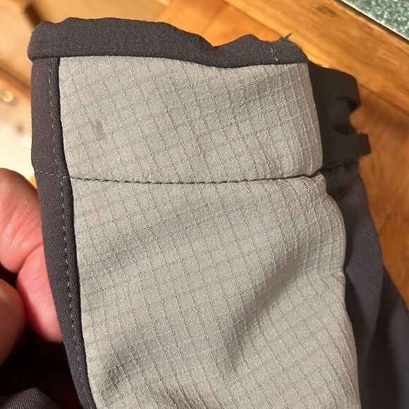 MEN’S MEDIUM MARMOT SOFTSHELL WINDSTOPPER FULL ZIP COAT - Picture 9 of 11